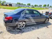 2017 Mercedes Benz C-Class фото