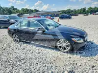 2017 Mercedes Benz C-Class photo