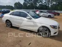 2017 Mercedes Benz C-Class фото