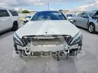 2017 Mercedes Benz C-Class фото