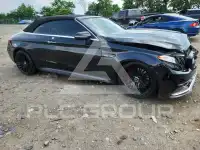 2017 Mercedes Benz C-Class фото