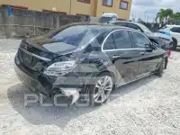 2017 Mercedes Benz C-Class фото