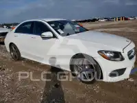 2017 Mercedes Benz C-Class фото
