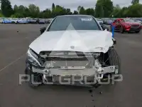 2017 Mercedes Benz C-Class фото