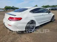 2017 Mercedes Benz C-Class фото