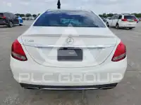 2017 Mercedes Benz C-Class фото