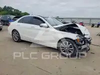 2017 Mercedes Benz C-Class фото