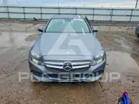 2017 Mercedes Benz C-Class фото