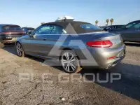 2017 Mercedes Benz C-Class фото