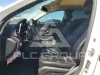 2017 Mercedes Benz C-Class фото