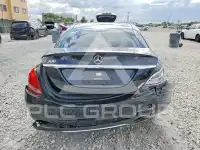 2017 Mercedes Benz C-Class фото