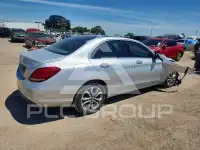 2017 Mercedes Benz C-Class photo
