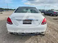 2017 Mercedes Benz C-Class photo