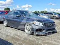 2017 Mercedes Benz C-Class фото