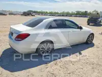 2017 Mercedes Benz C-Class фото