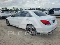 2017 Mercedes Benz C-Class photo