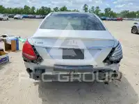 2017 Mercedes Benz C-Class фото