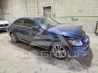 2017 Mercedes Benz C-Class фото