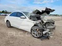 2017 Mercedes Benz C-Class photo