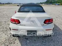 2017 Mercedes Benz C-Class photo