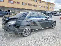 2017 Mercedes Benz C-Class фото