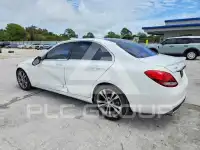 2017 Mercedes Benz C-Class фото