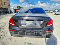 2017 Mercedes Benz E-Class фото