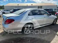 2017 Mercedes Benz E-Class фото