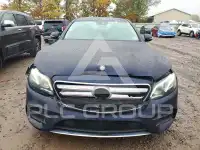 2017 Mercedes Benz E-Class photo