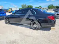 2017 Mercedes Benz E-Class photo