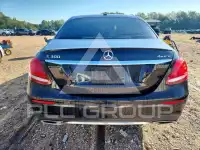 2017 Mercedes Benz E-Class photo