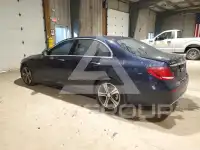 2017 Mercedes Benz E-Class фото
