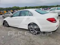 2017 Mercedes Benz E-Class фото
