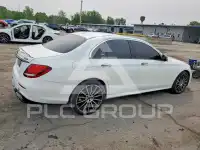 2017 Mercedes Benz E-Class фото