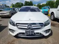 2017 Mercedes Benz E-Class фото