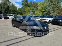 2017 Mercedes Benz E-Class фото