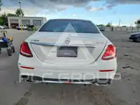 2017 Mercedes Benz E-Class фото