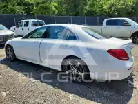 2017 Mercedes Benz E-Class фото