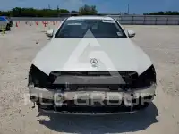 2017 Mercedes Benz E-Class photo