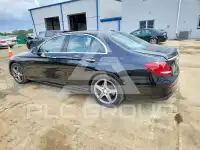 2017 Mercedes Benz E-Class фото