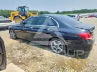 2017 Mercedes Benz E-Class фото