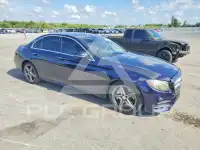 2017 Mercedes Benz E-Class фото