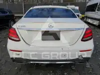 2017 Mercedes Benz E-Class фото
