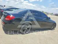 2017 Mercedes Benz E-Class photo