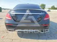 2017 Mercedes Benz E-Class фото