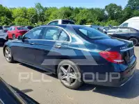 2017 Mercedes Benz E-Class фото