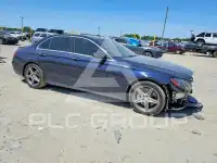 2017 Mercedes Benz E-Class фото