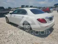 2017 Mercedes Benz E-Class фото