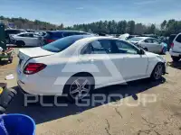 2017 Mercedes Benz E-Class фото