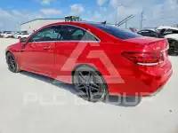 2017 Mercedes Benz E-Class фото
